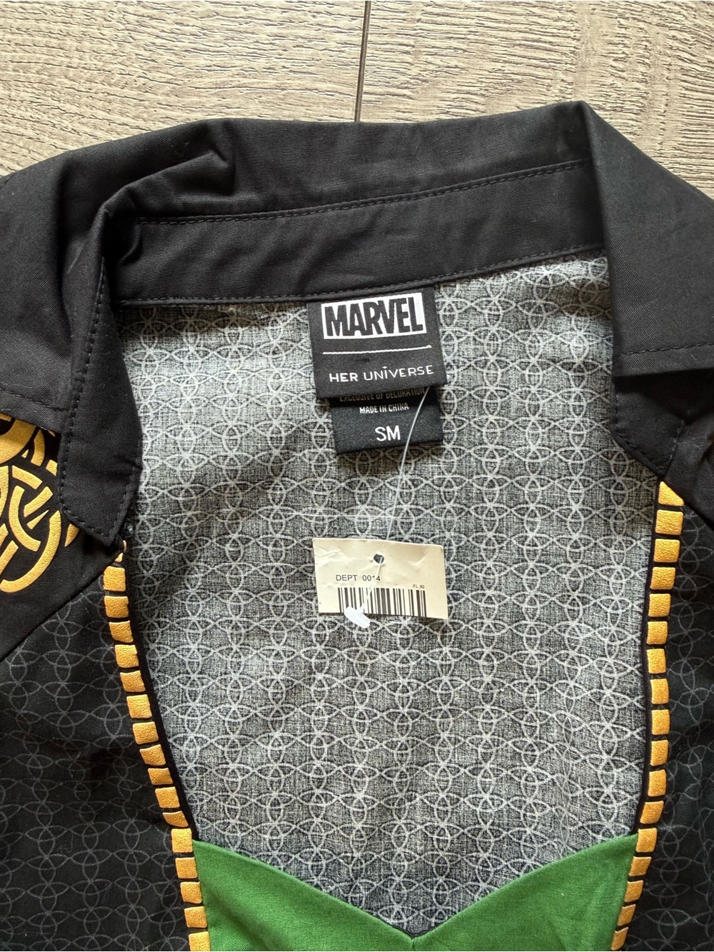 Her Universe Marvel Loki Gold Belt Retro Dress - Picture 6 of 6